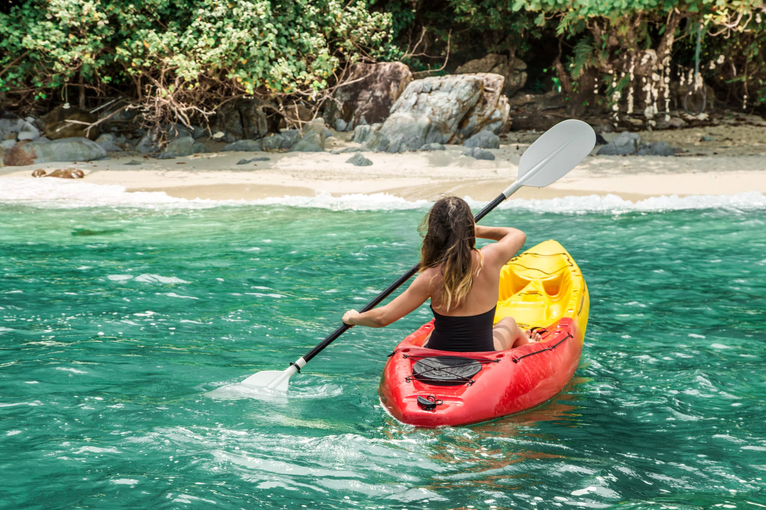 5 idées de loisirs actifs à essayer cet été en bord de mer